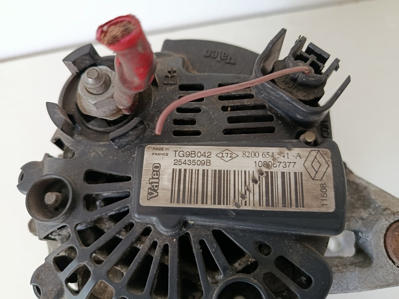 alternator renault clio 8200654541 a 60€ - 3