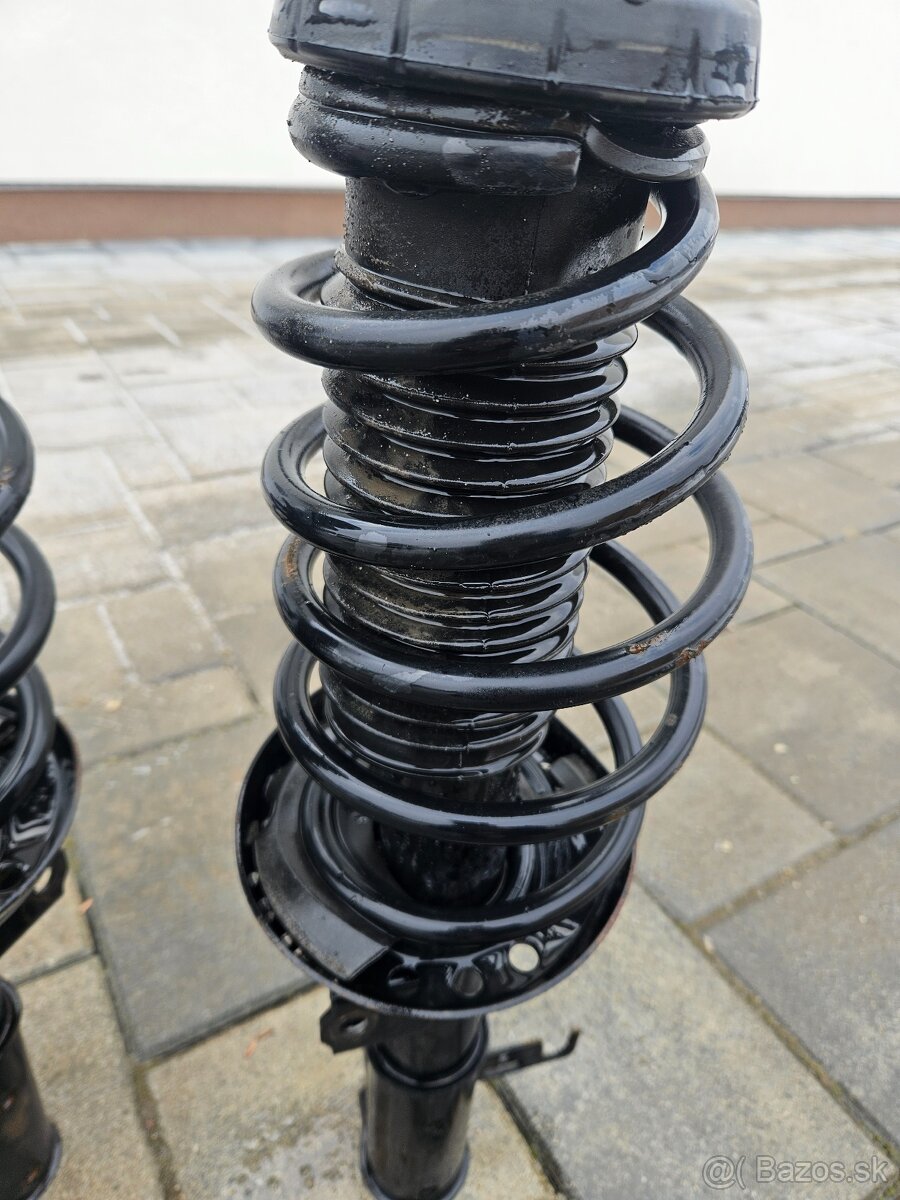 Predám predné tlmiče - 3