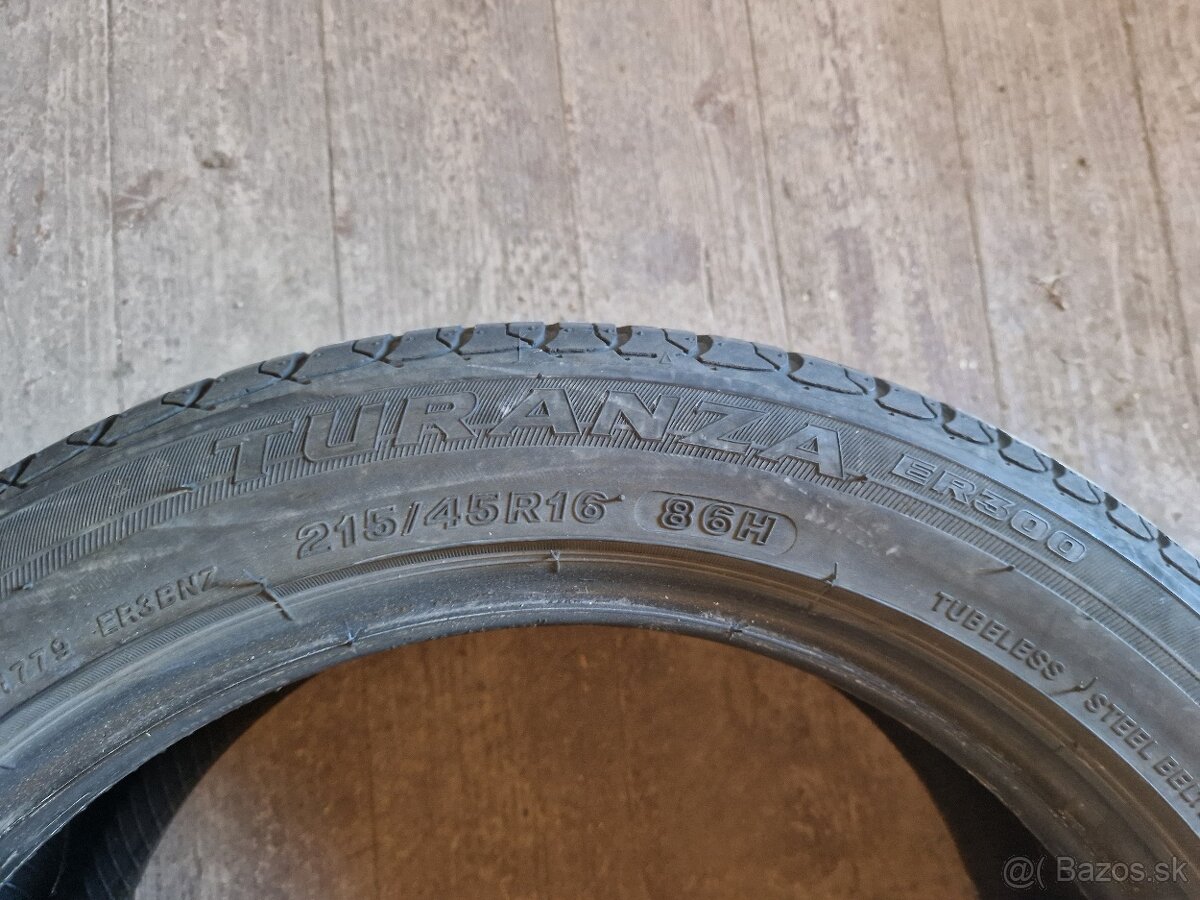 Bridgestone 215/45R16 - 3