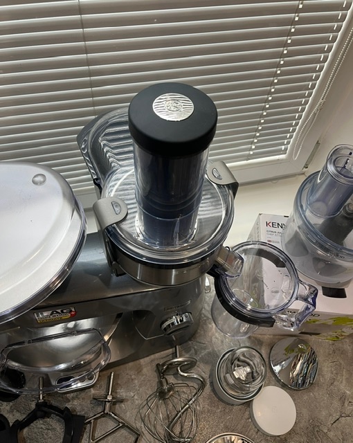 Kenwood KVC 85 kuchynský robot - 3