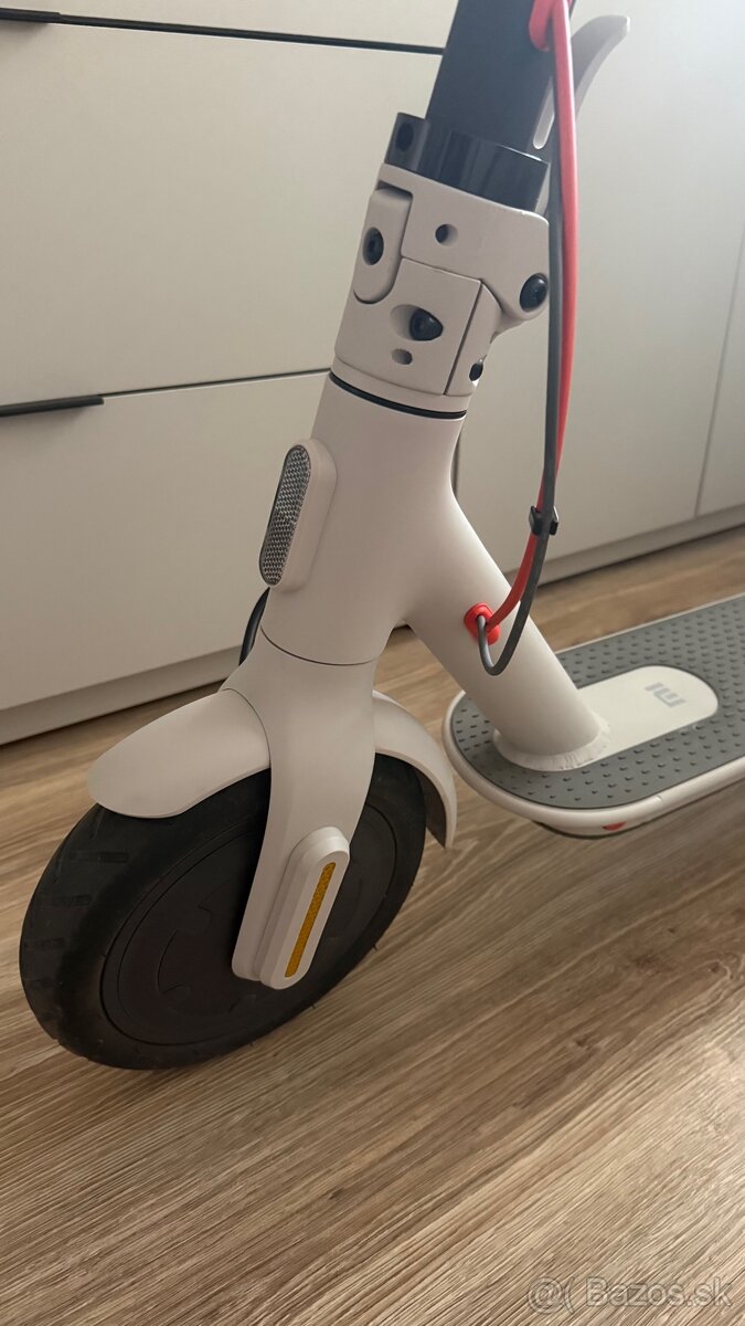 Xiaomi Mi Electric Scooter 3 - 3