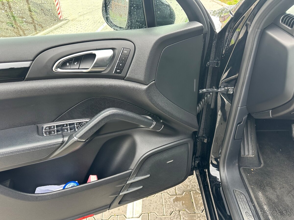 Porsche Cayenne S