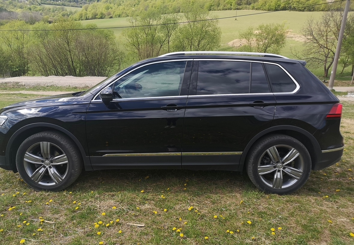 Predám VW Tiguan ED.Highline 2.0 TDI SCR 4MOT DS7 - 3