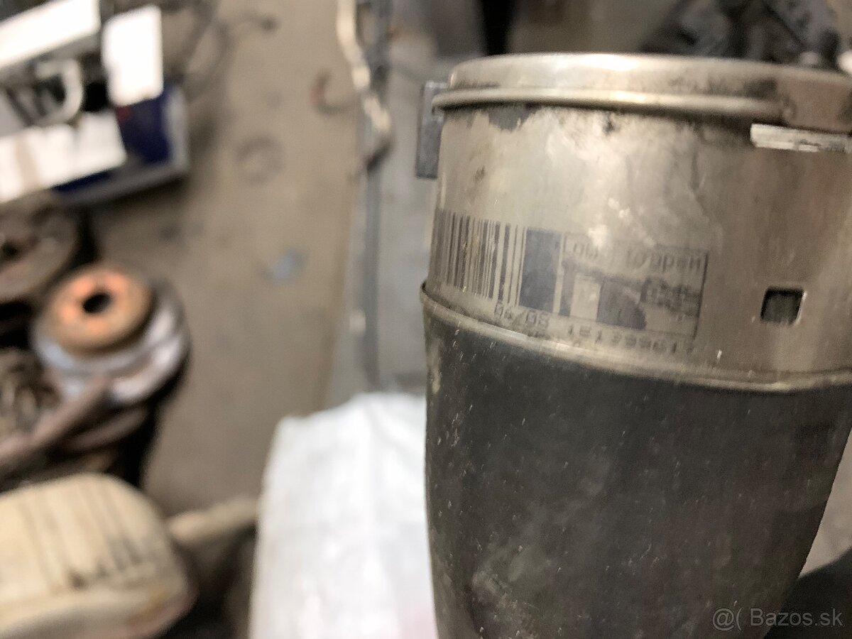 BMW hadica intercoolera - 3