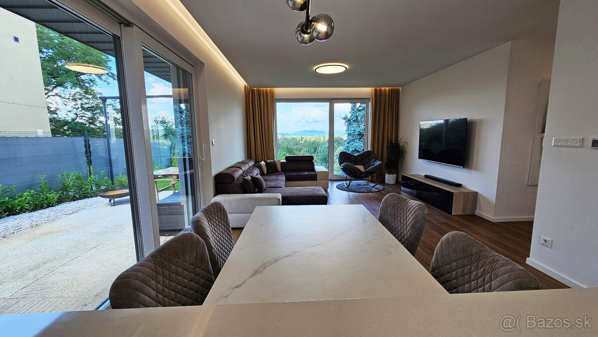 Vaše krásne výhľady: 4-izbový rodinný dom vo Varíne p - 3