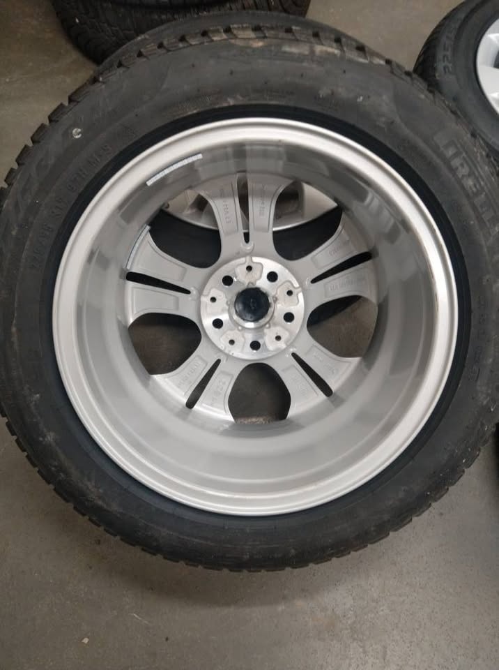 Zimná sada alu R 17" BMW X1 100 % stav. - 3