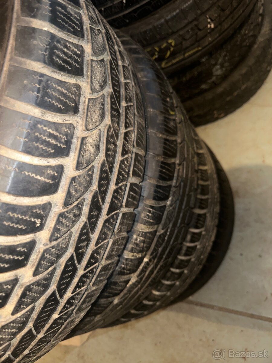 Continental 225/60 R17 - 3