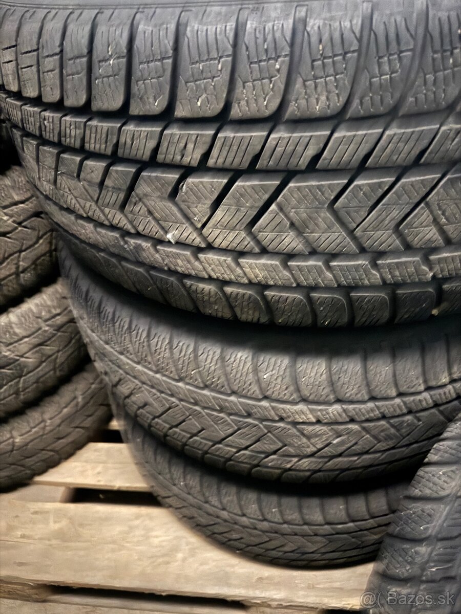 Volkswagen Toureg R20 - 3