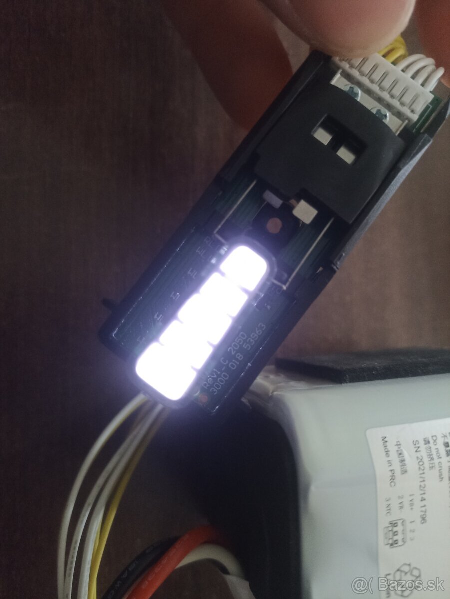 Akumulátor LiIon BMZ z vysávača - 3