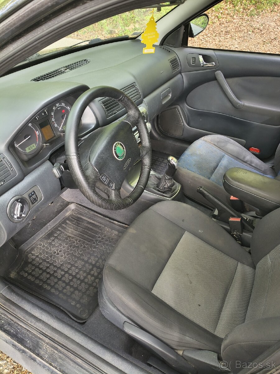 Skoda Octavia 1 - 3