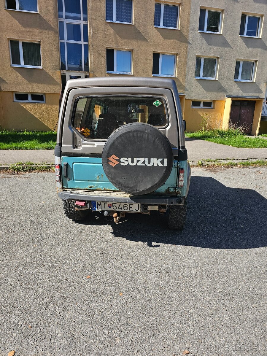 Suzuki Samurai SJ Santana - 3