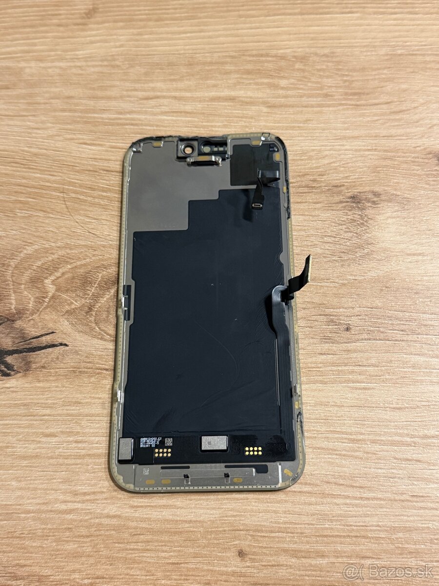 Predam Apple iPhone 15 PRO 128GB Black na Náhradné Diely - 3