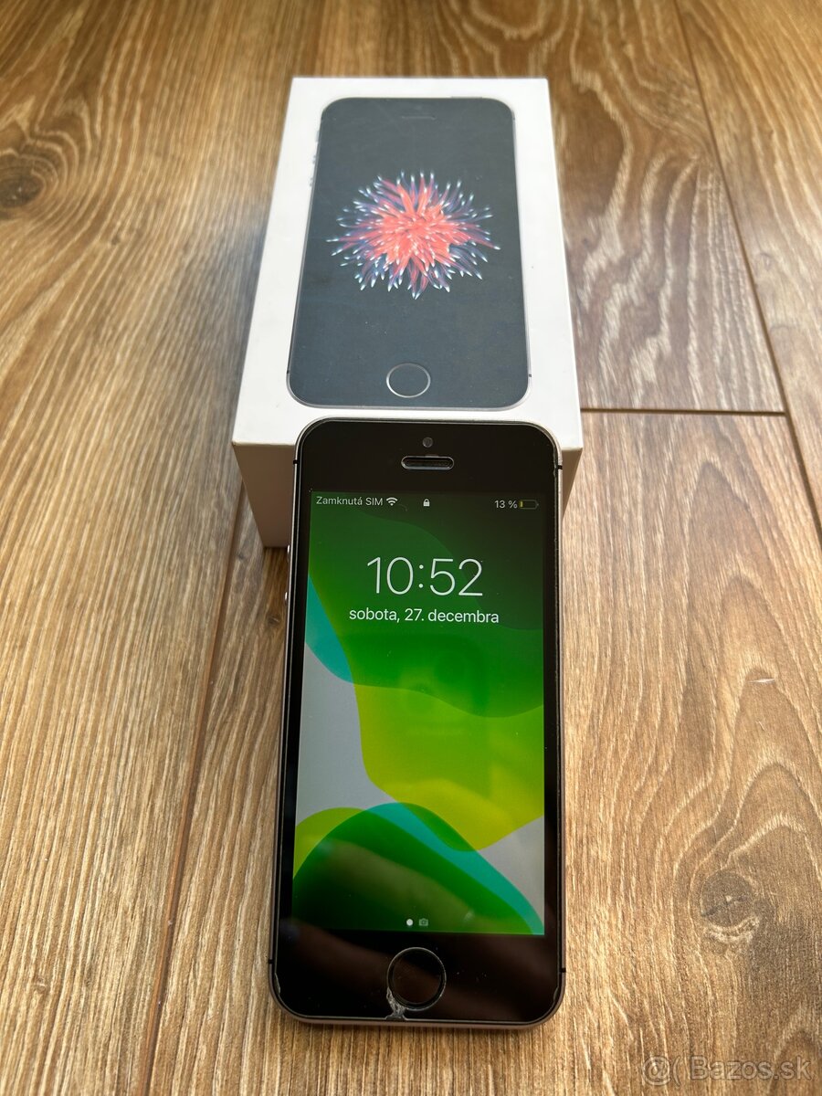 iPhone SE (1. generácia) – čierny, 64 GB - 3