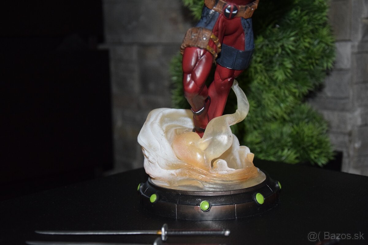 Deadpool figurka - 3