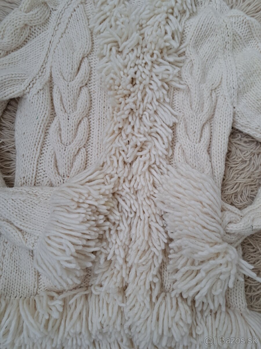 Svetrík elegantný - 3