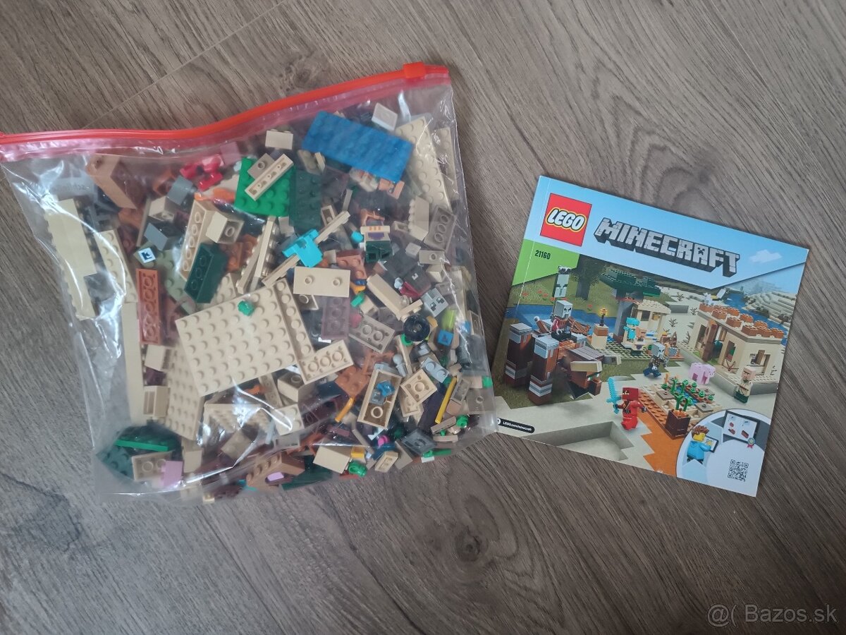 Lego Minecraft 21160 Útok Illagerov - 3