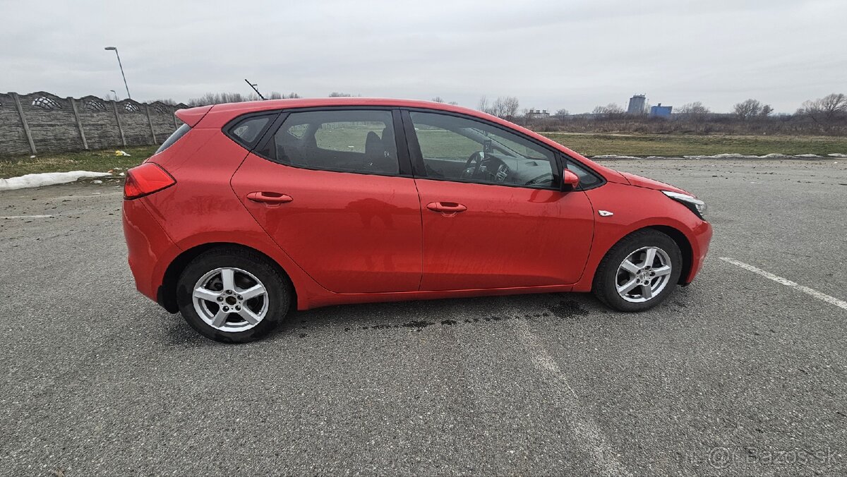Kia ceed 1.4 - 3