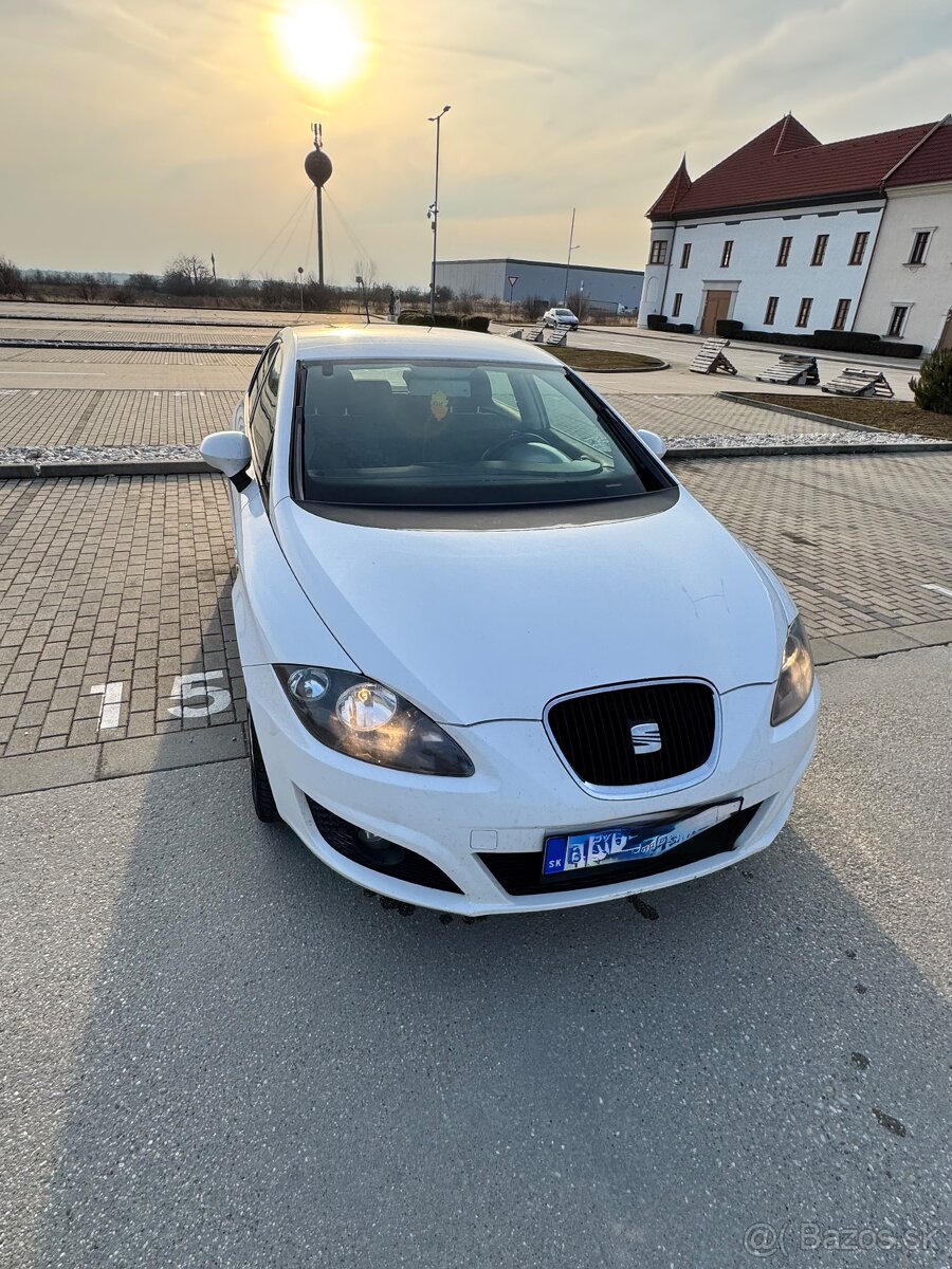 Predám SEAT Leon - 3