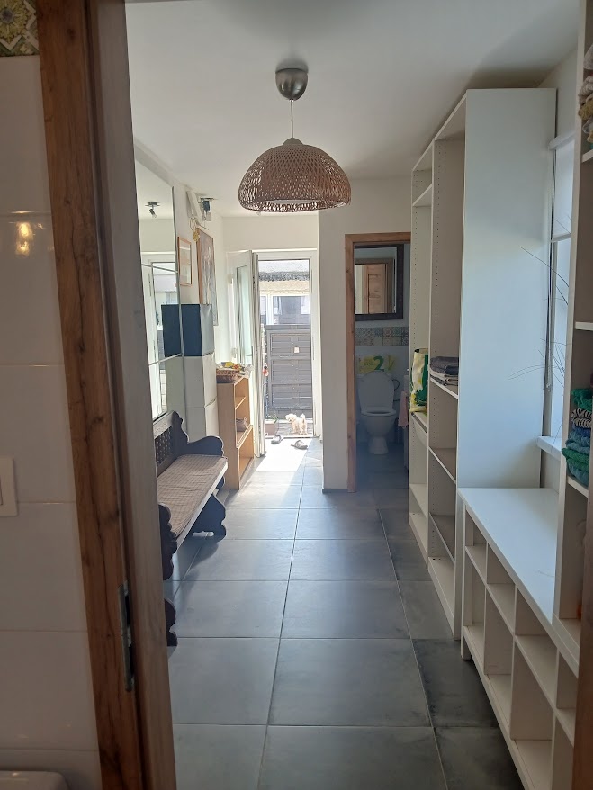 Prenajmem velky 130m2 byt so zahradkou v dvojdome Marianka - 3