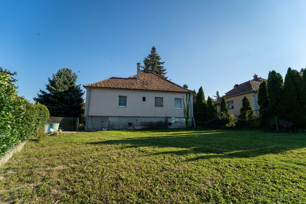 Na predaj rodinný dom s rozľahlým pozemkom 1788m2 MODRA - 3