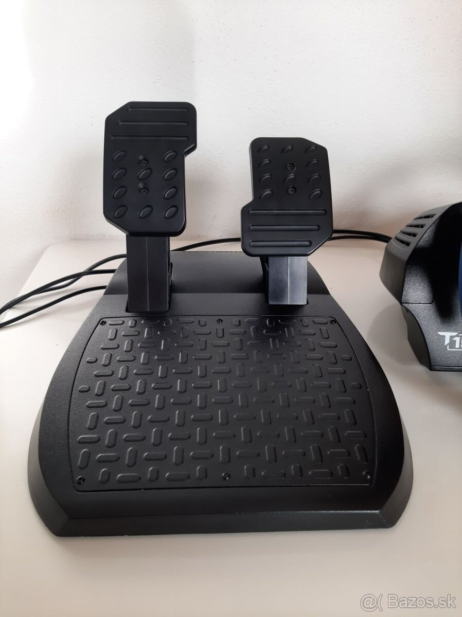 Thrustmaster t150 - 3