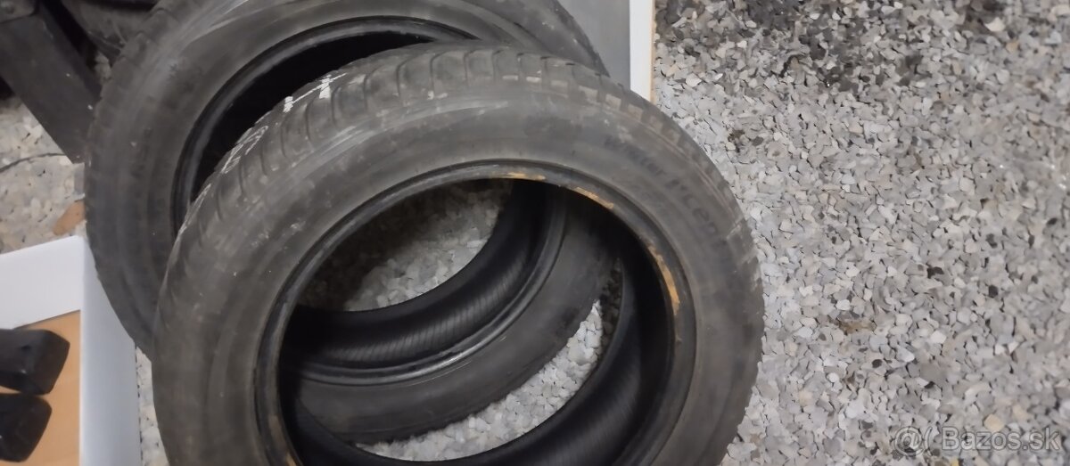 Predám dve zimné pneumatiky Hankook 205/55r16 - 3