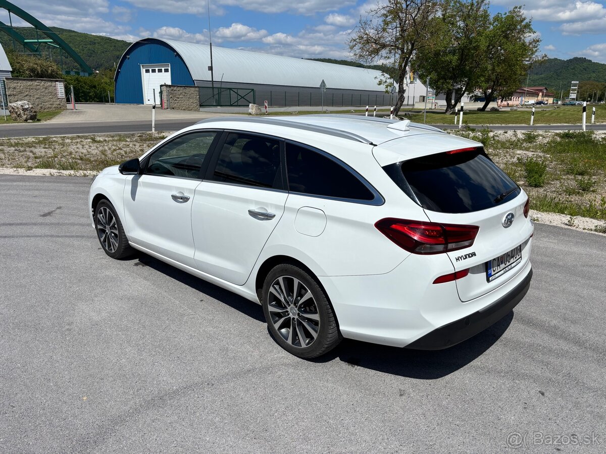 Hyundai i30 combi 2019 1.6CRDI 85kw plná vybava - 3
