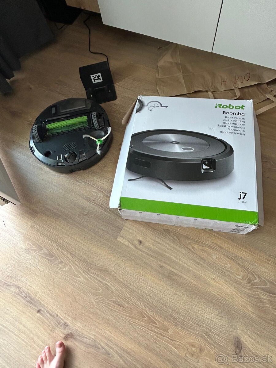 Roomba j7 - 3
