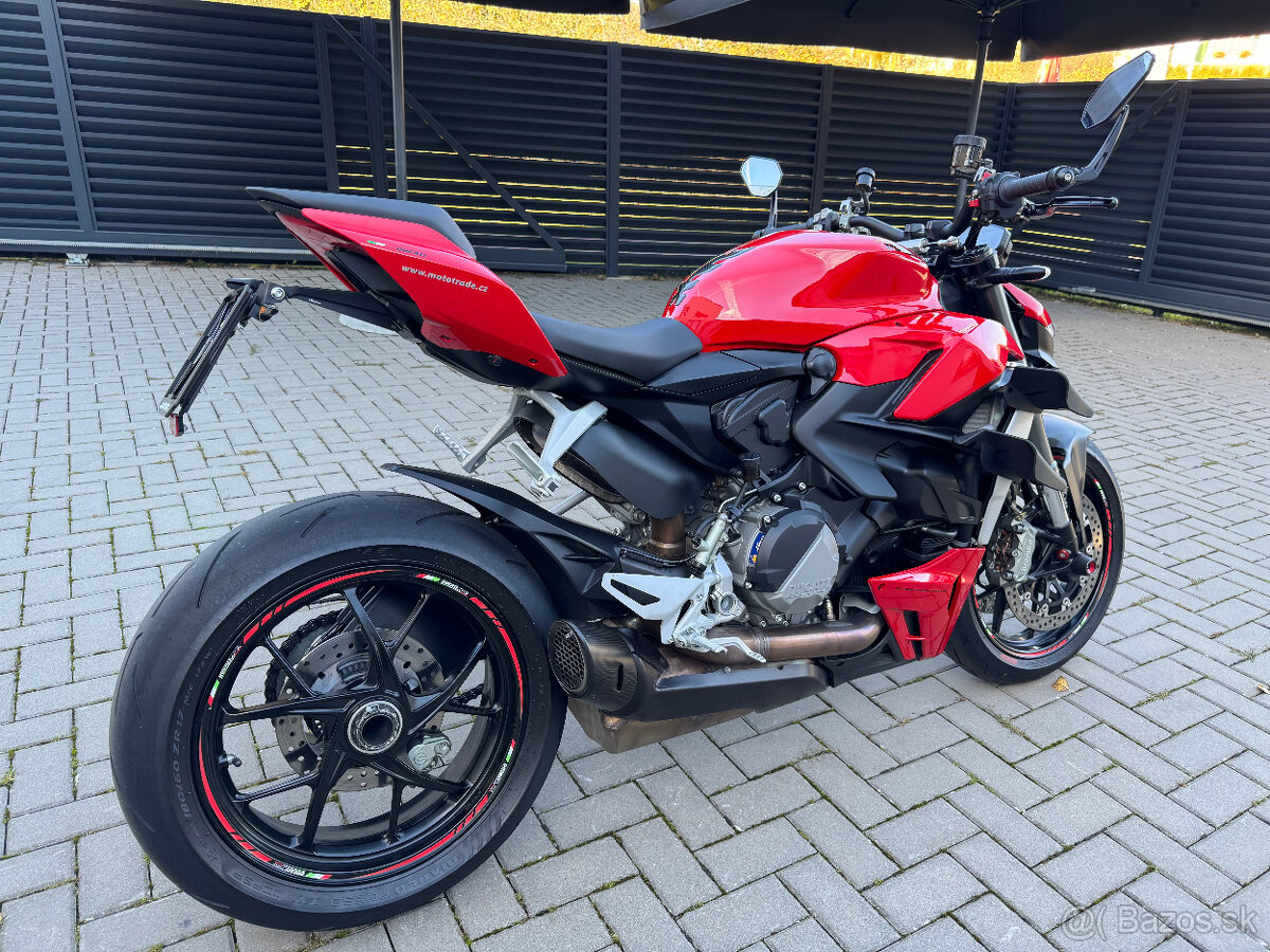 Ducati Streetfighter V2 - 3