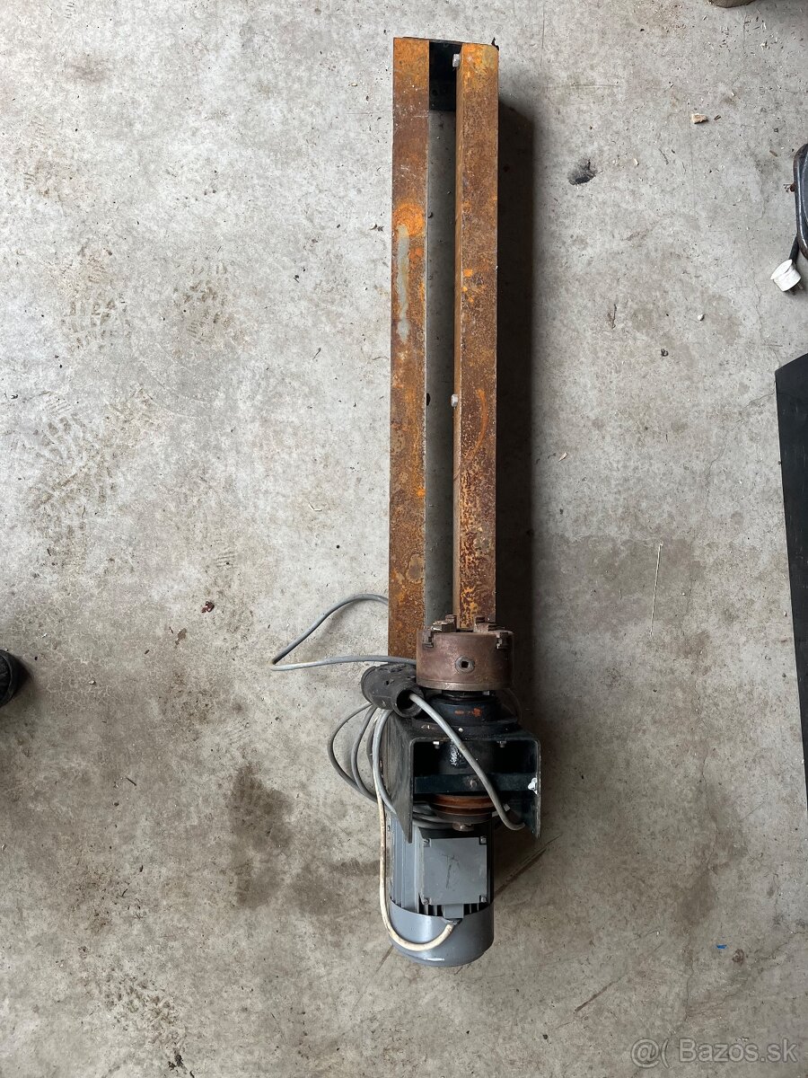 sklucovadlo sustruh - 3