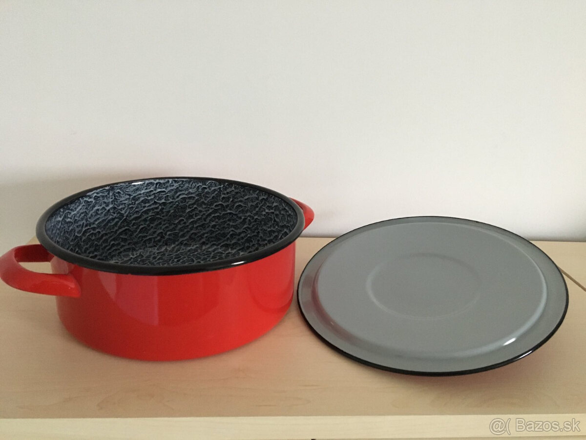 Červený hrniec s pokrievkou - NOVÝ - 3