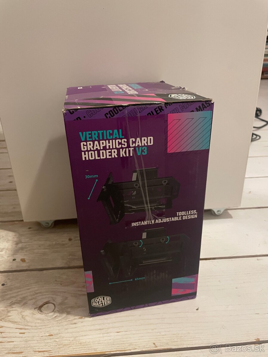 Cooler Master V3 vertical GPU mount - 3