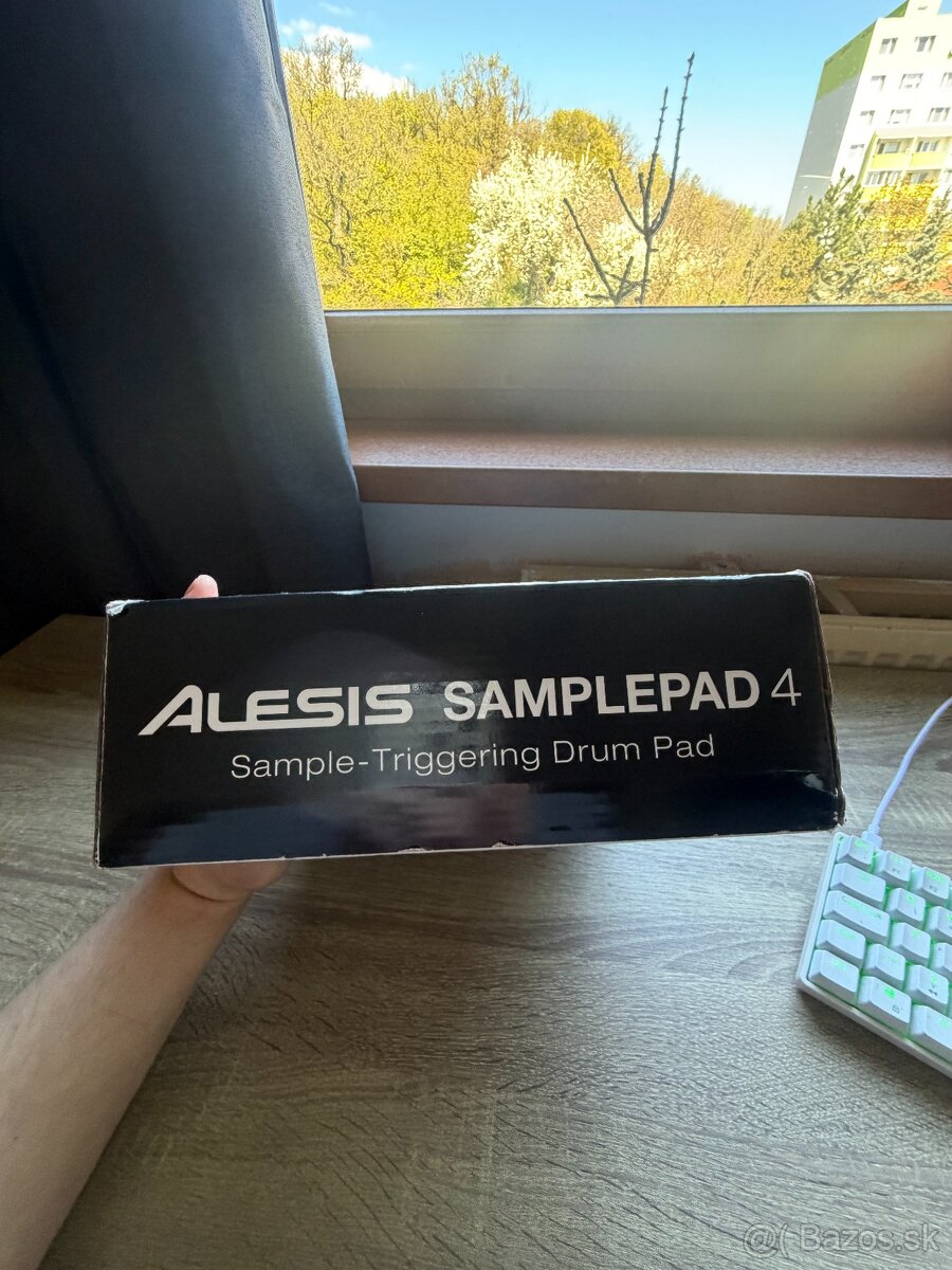 Alesis SamplePad 4 elektronický drum pad / sampler - 3