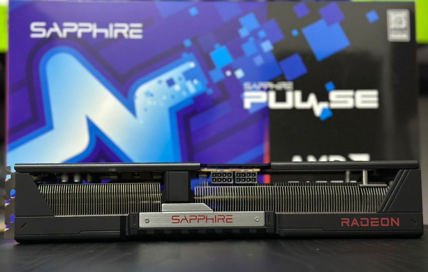 SAPPHIRE PULSE RX 9070 XT 16GB - 3
