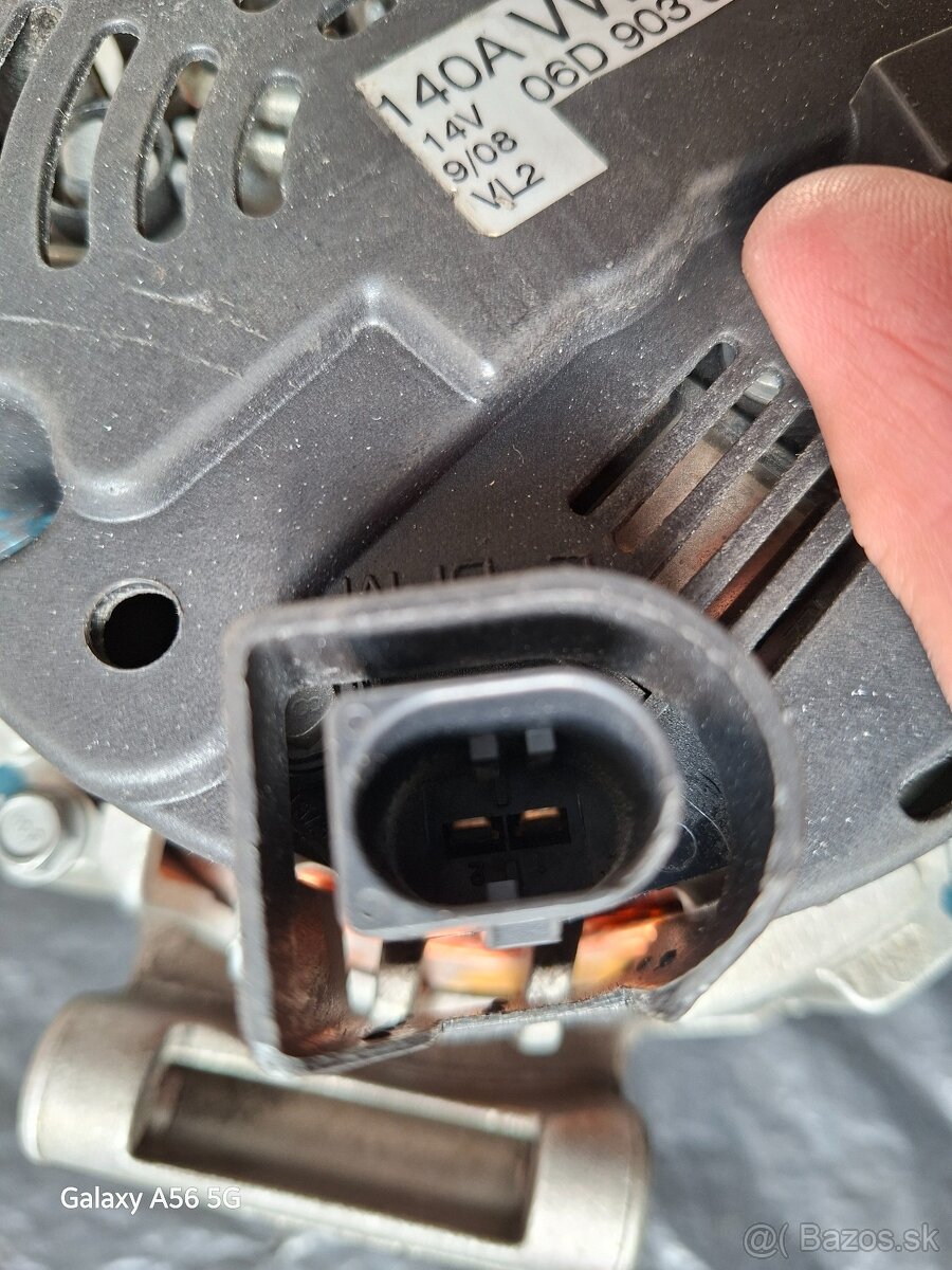 Alternator 06D 903 016 A. - 3