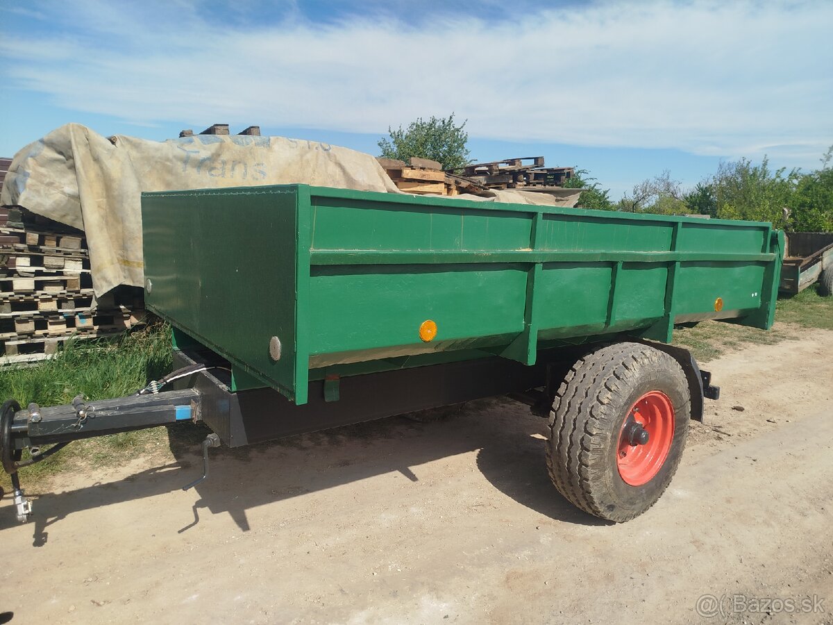 Vyklapacia vlečka za traktor - 3