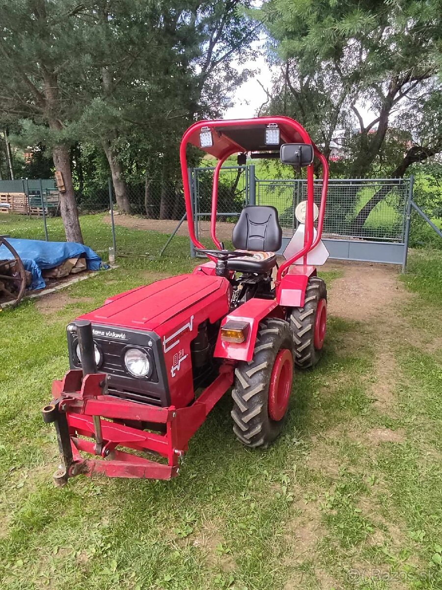 Malotraktor + príslušenstvo. - 3