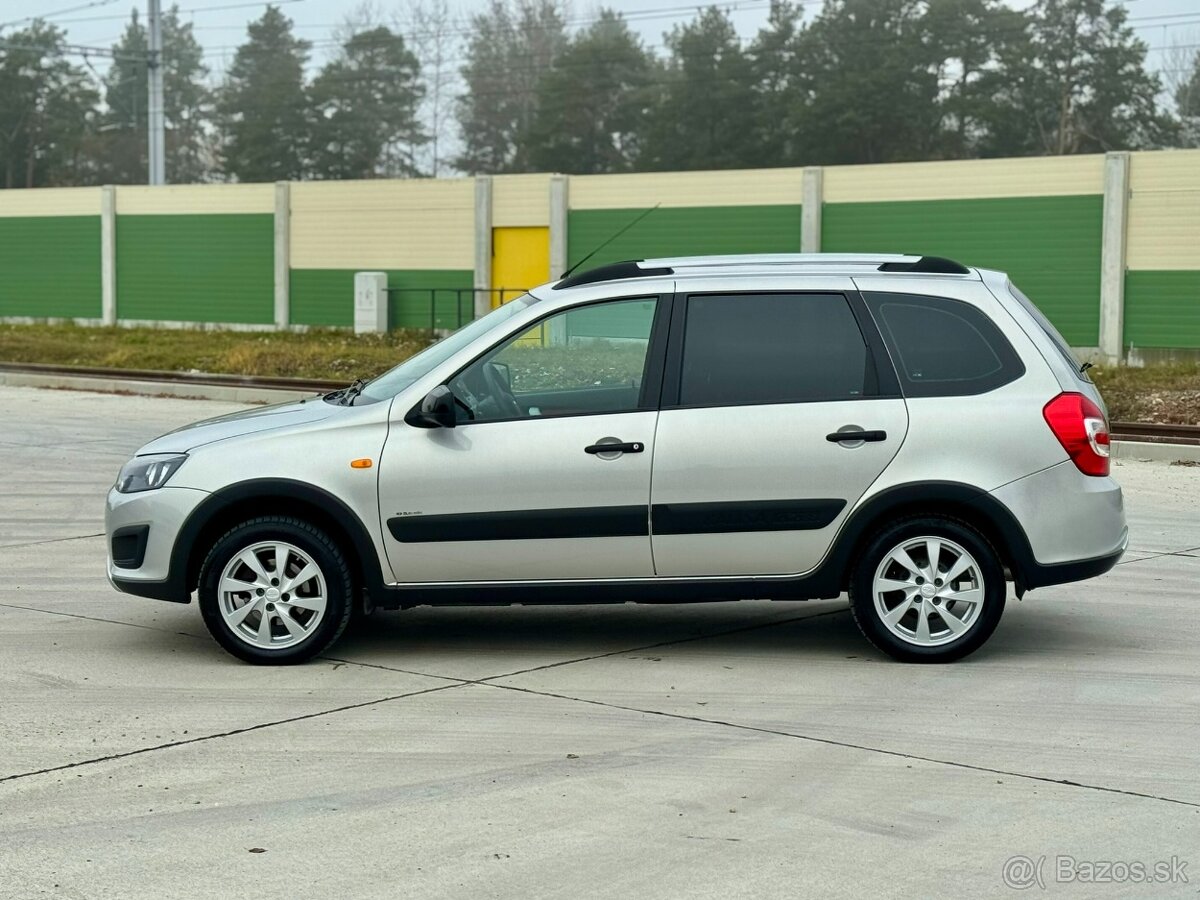 Lada Kalina Cross 1.6 benzin 2018 45.000km 1.majitel - 3