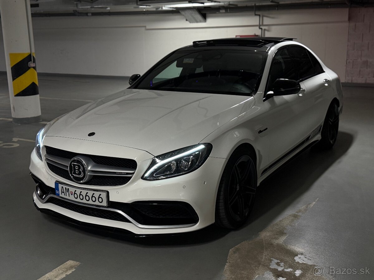 Mercedes benz - AMG C63 - 3