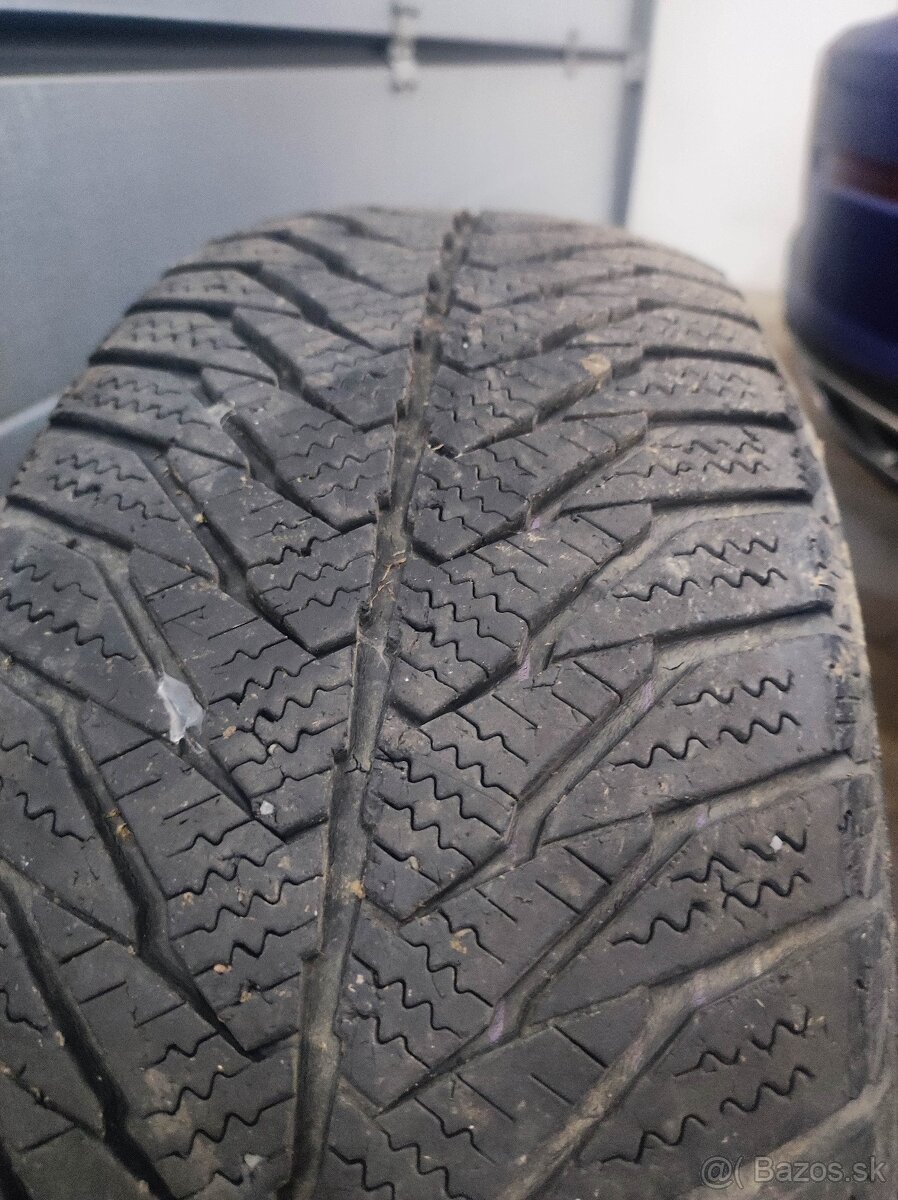 Zimné 185/60 R14 - 3