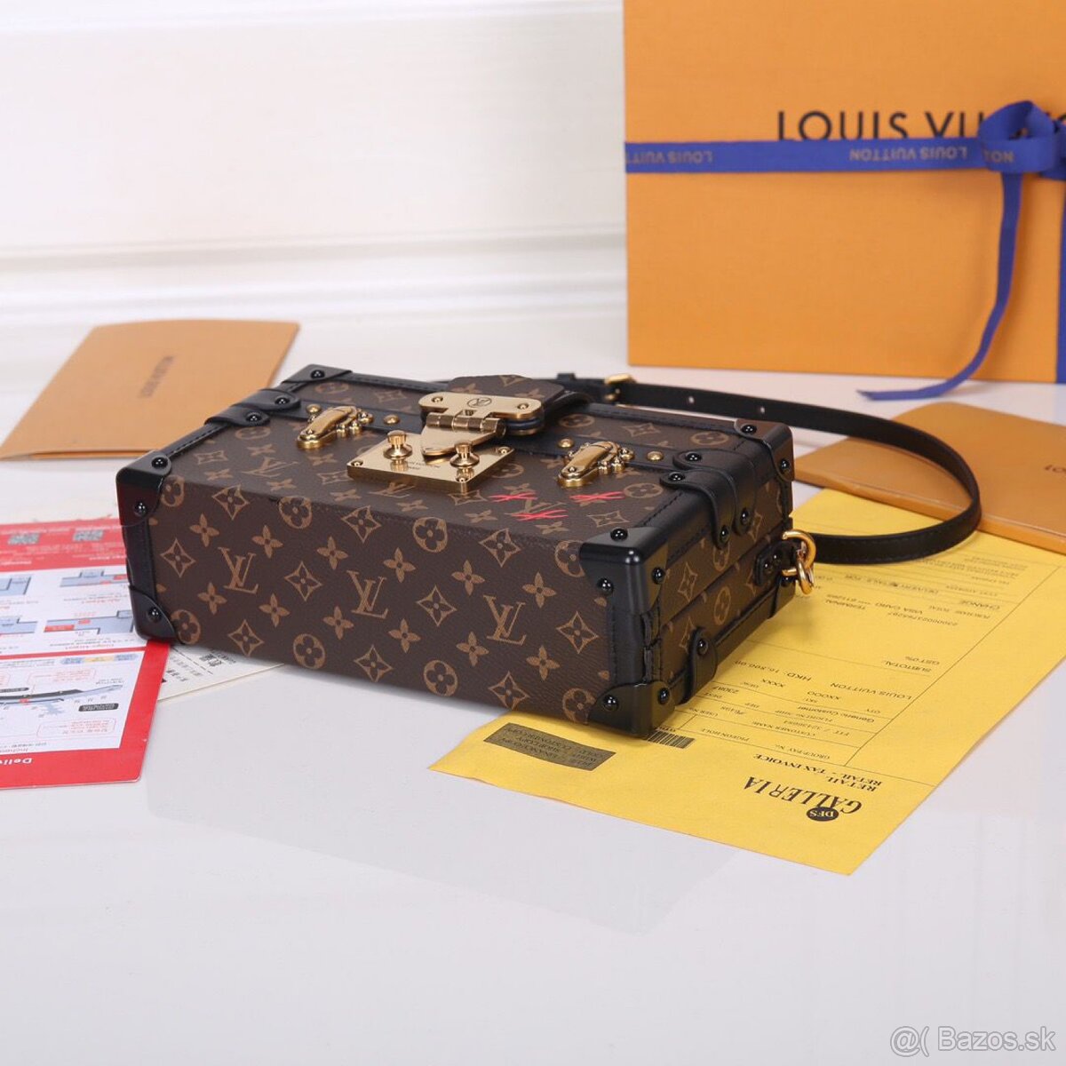 Kabelka kufrík L V - 3