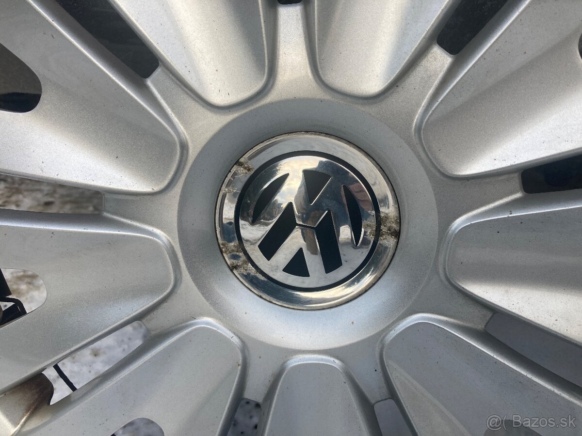 Puklice VW 15’ - 3