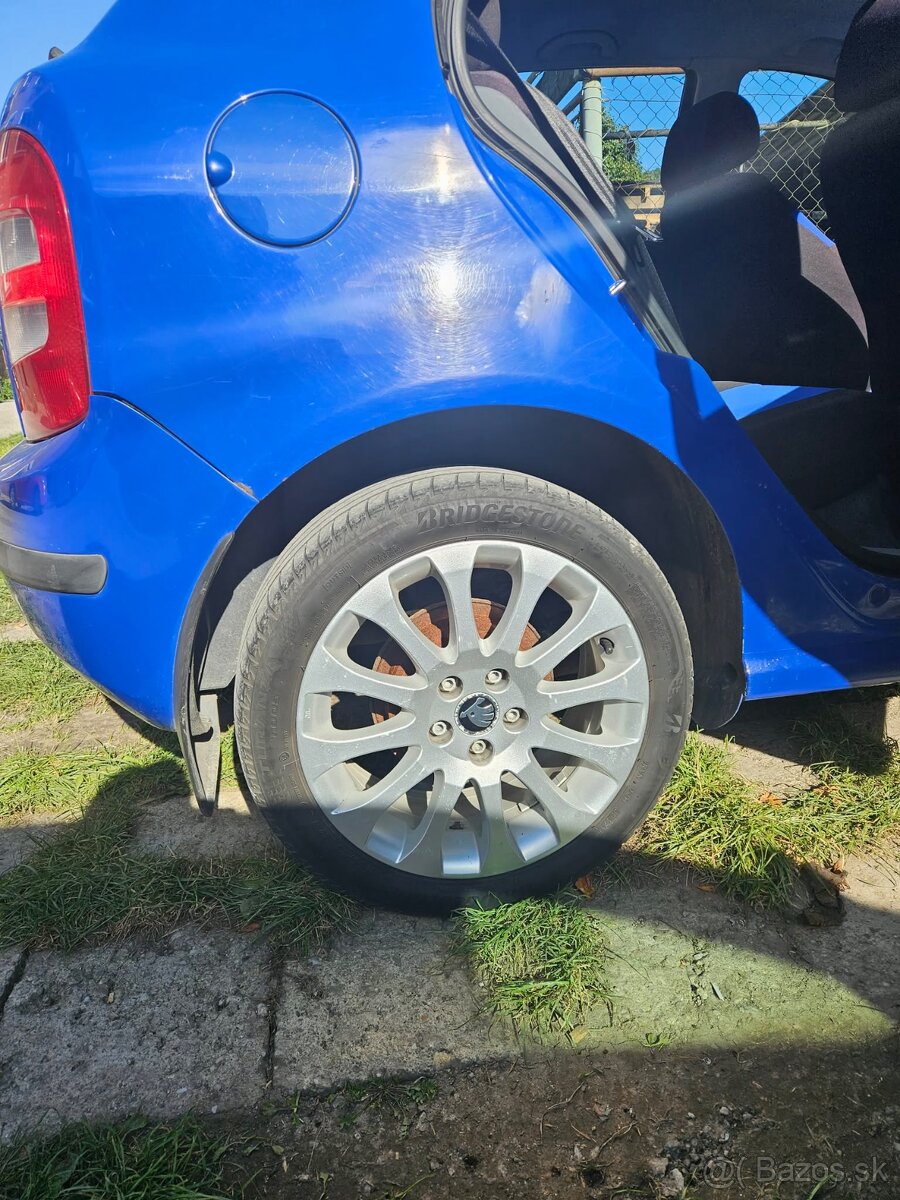 Škoda Fábia 1.4MPI 55kw - 3