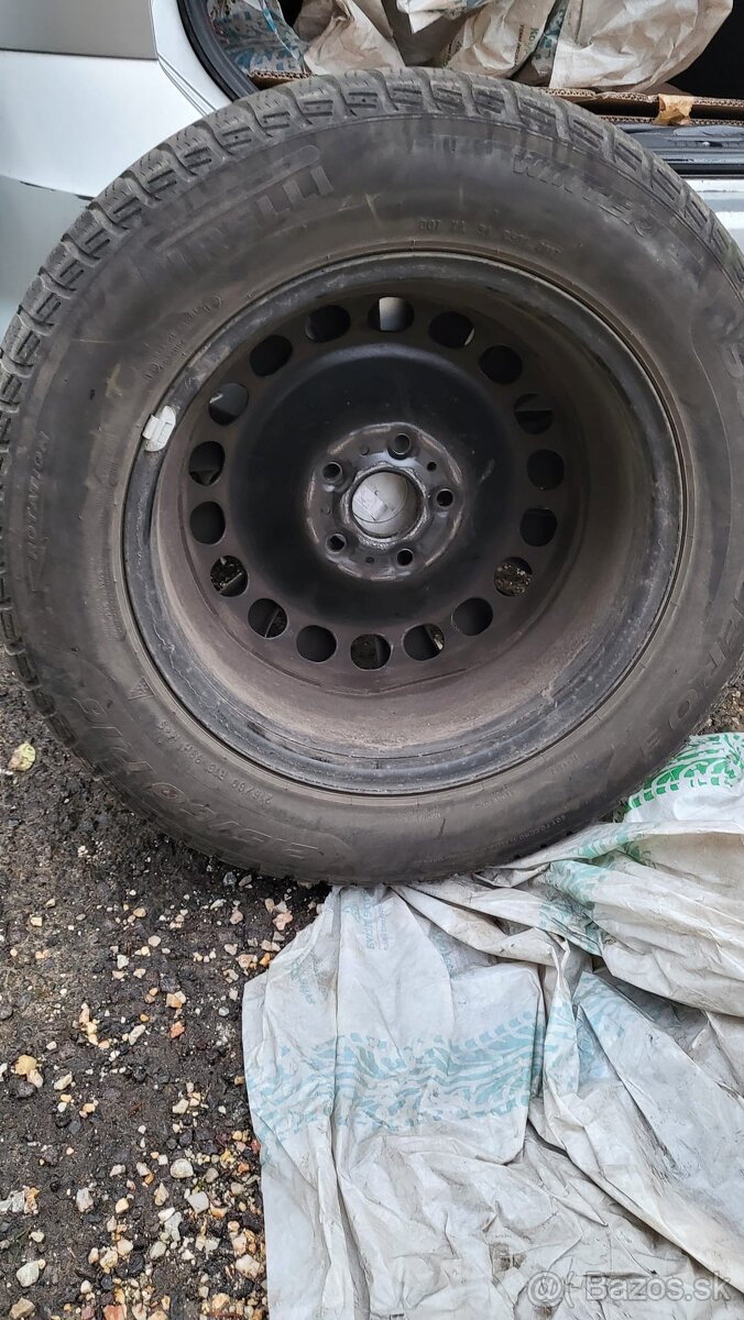 Kolesa skoda 215/50r16 - 3