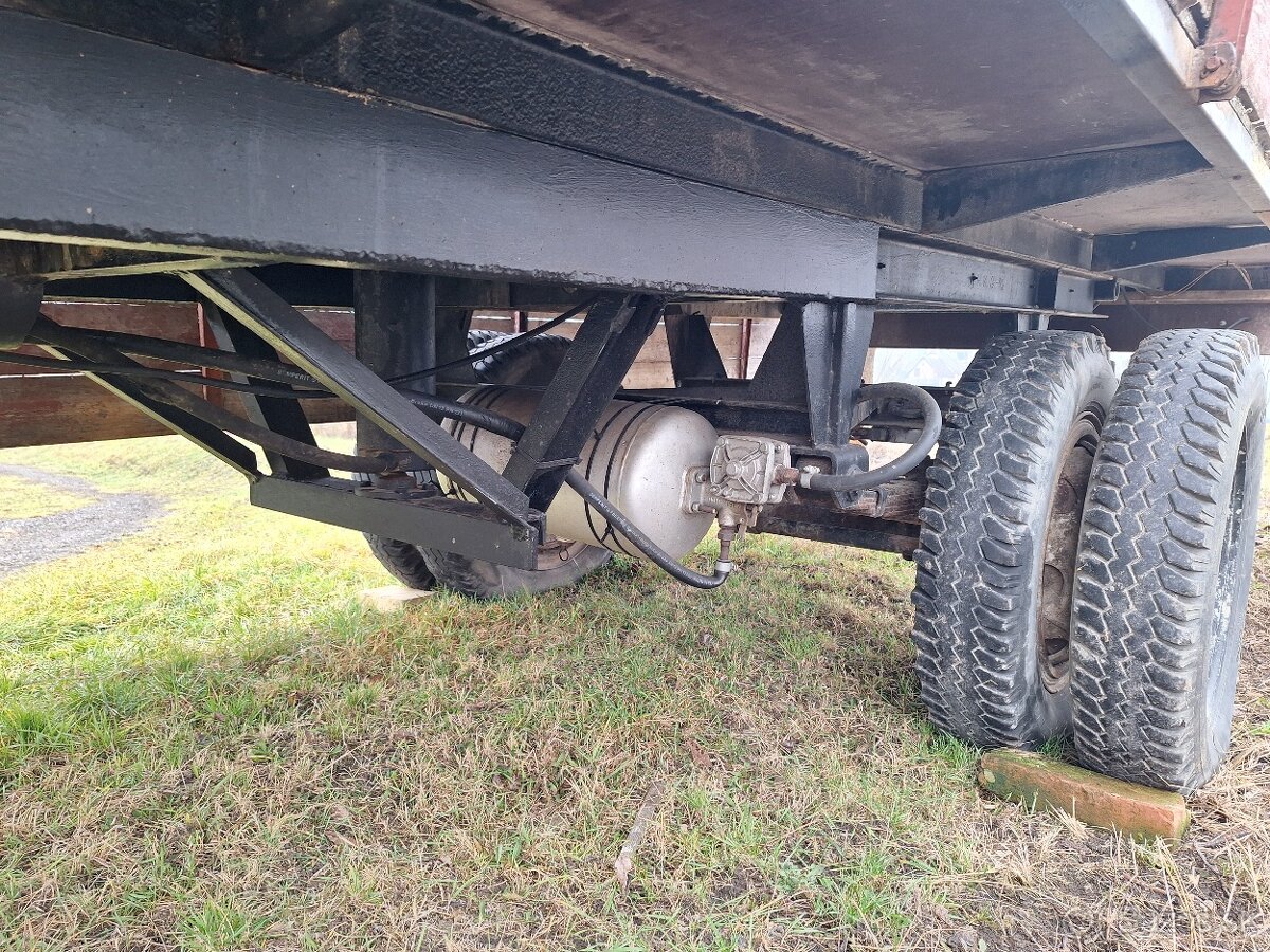 Vlečka za traktor - 3