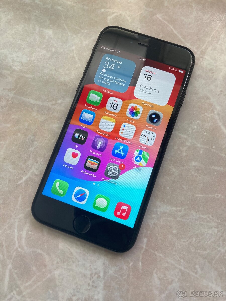 iPhone SE 2020 / Black 64GB - Dobrý stav - 3