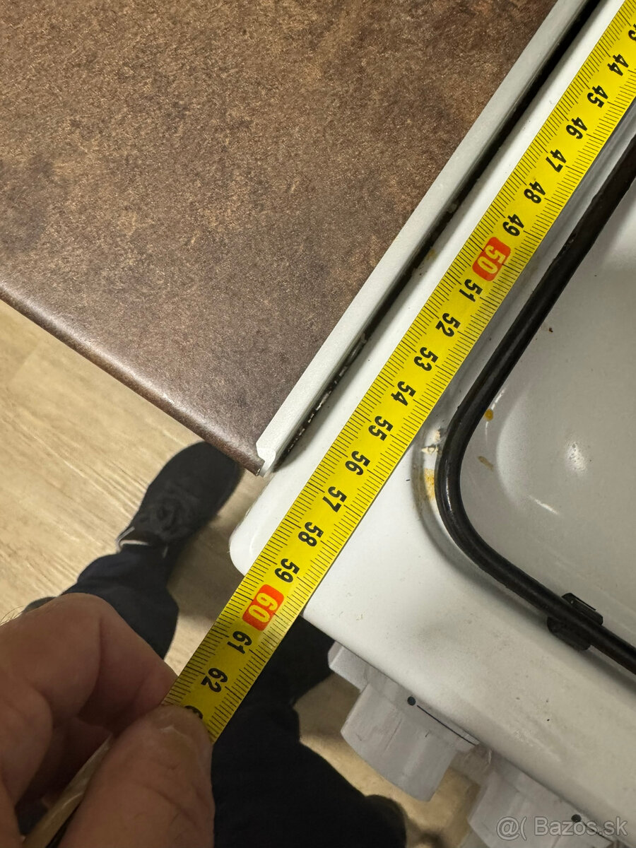 Plynovy sporak s elektrickou rurou Beko - 3