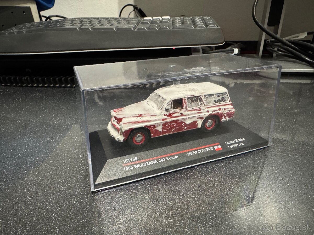 Warszawa 203 Kombi 1960 - 1:43 - IXO IST Models - 3
