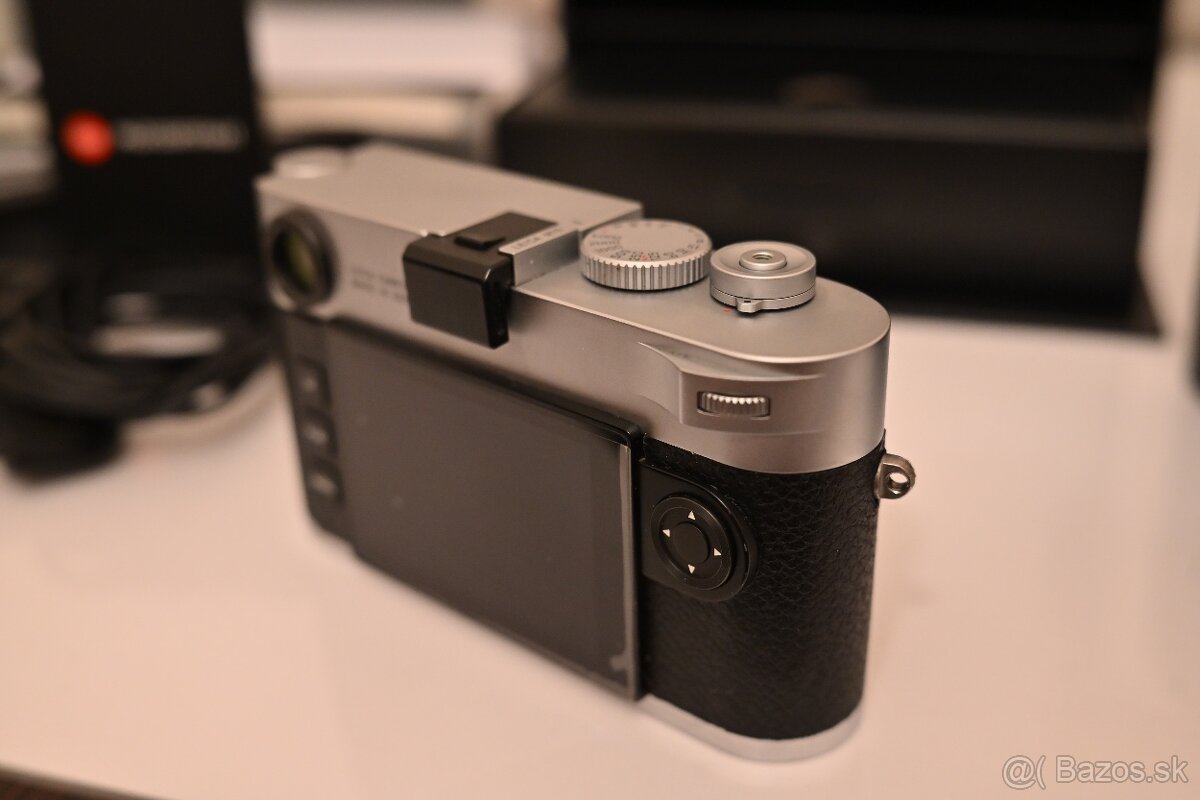LEICA M10 - 3