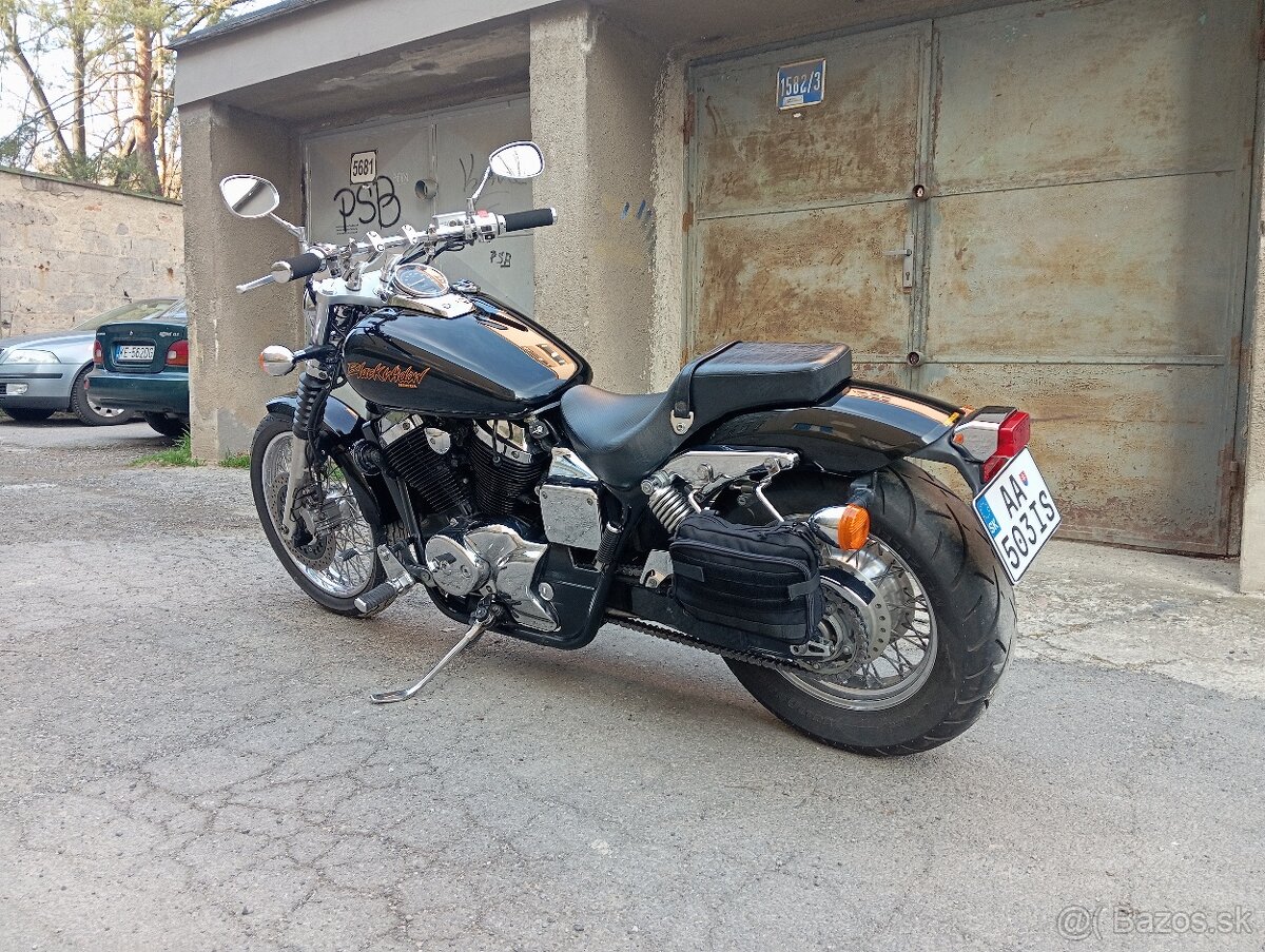 Honda shadow 750 black widow - 3